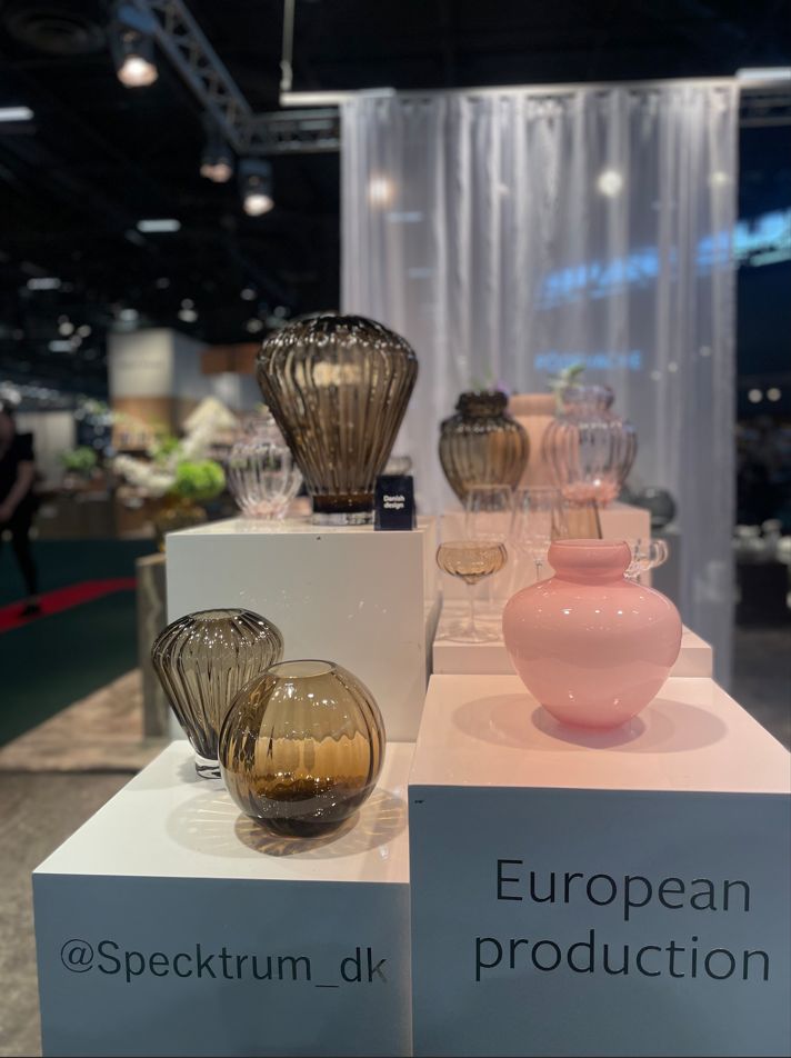 maison et objet septembre 2024: round vases